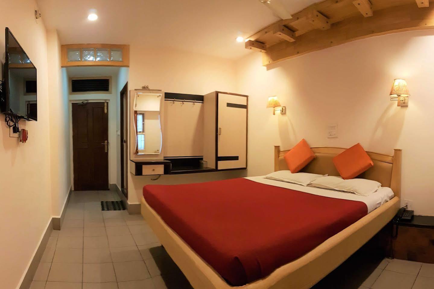 Fabhotel Kinnera Comforts Railway Station Visakhapatnam Bagian luar foto